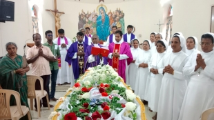 Sr_Roshini_3.jpg