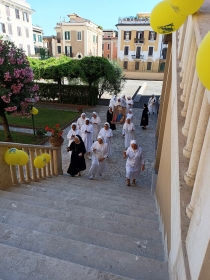 regina_apostoli_1.jpg