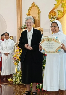 40_presenza_India_big.jpg
